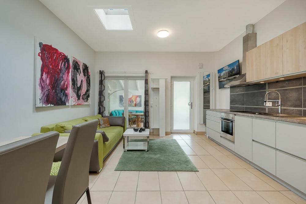 Ferienwohnung Am Schlosspark Γκλύξμπουργκ Εξωτερικό φωτογραφία