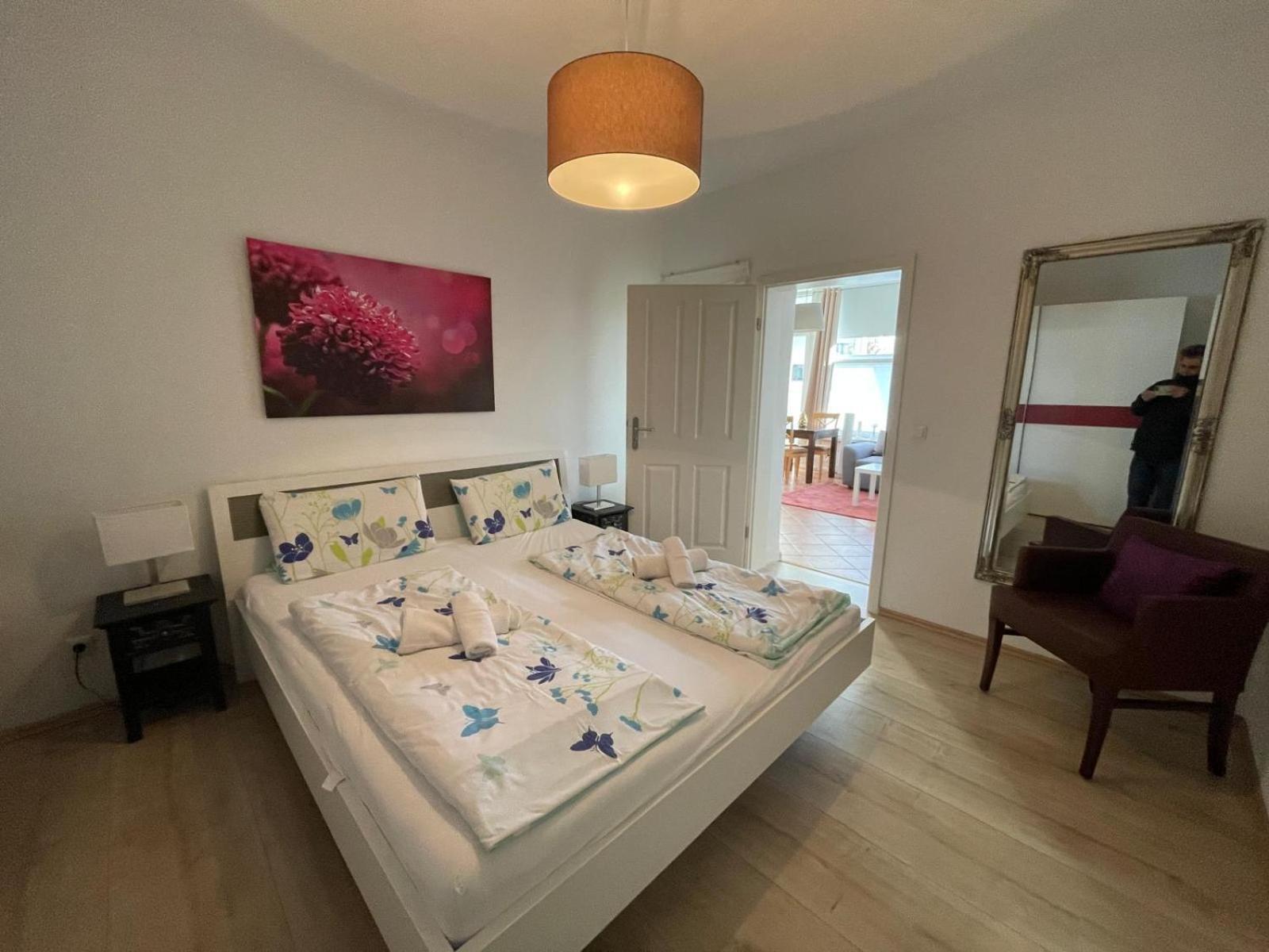 Ferienwohnung Am Schlosspark Γκλύξμπουργκ Εξωτερικό φωτογραφία